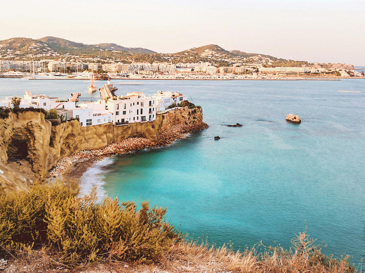 Грабители устраивали налеты на роскошные жилища