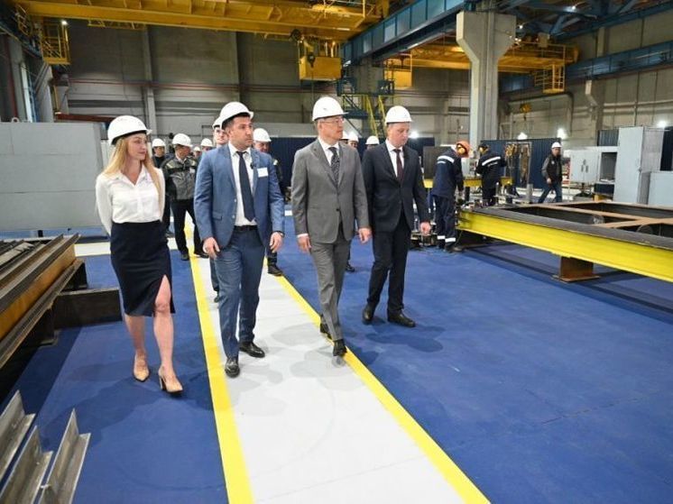 Радий Хабиров посетил площадку компании «Технотекс»