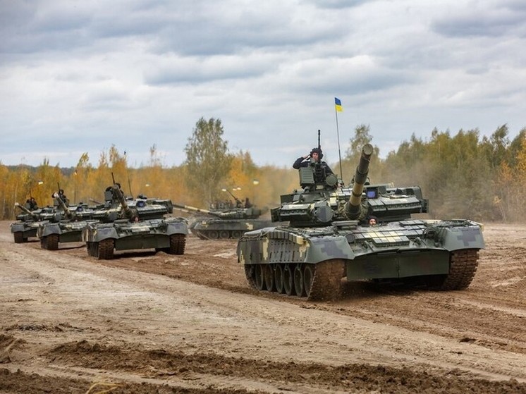 Полковник Баранец: ВСУ стягивают большие силы к Брянской области