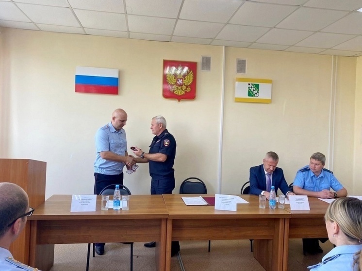 Личному составу маловишерской полиции 2 сентября представили нового руководителя