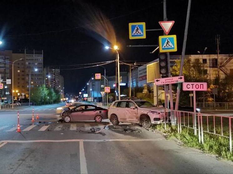 Водитель и двое детей из Надыма пострадали в аварии в Тюмени