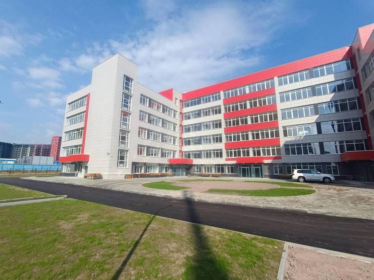В Мурино построили новую поликлинику, где не будет очередей