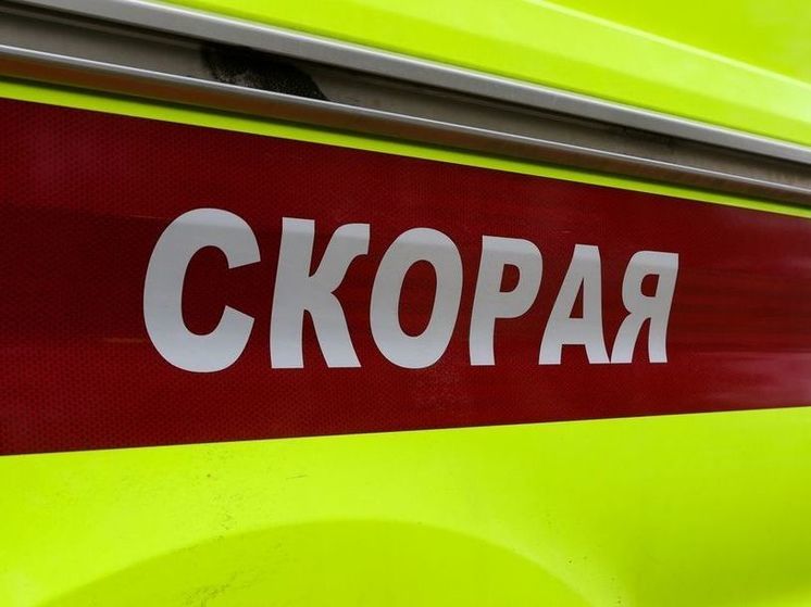 Пьяный петербуржец забросал бутылками «скорую» за отказ сделать прививку от гриппа
