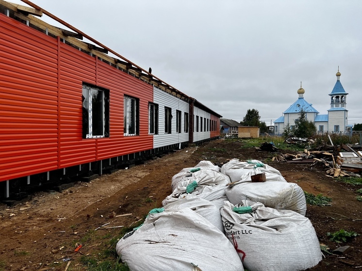 Подрядчик в Неси пообещал за месяц закрыть в школе тепловой контур