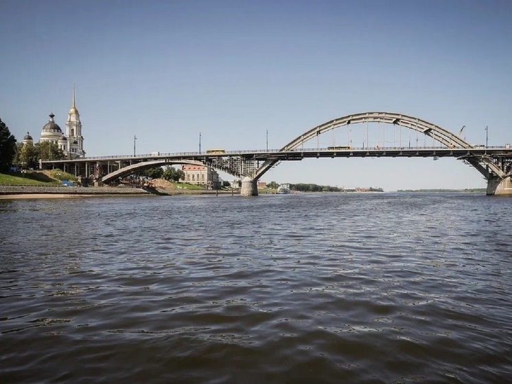 В Рыбинске весь сентябрь мост будет перекрыт по ночам