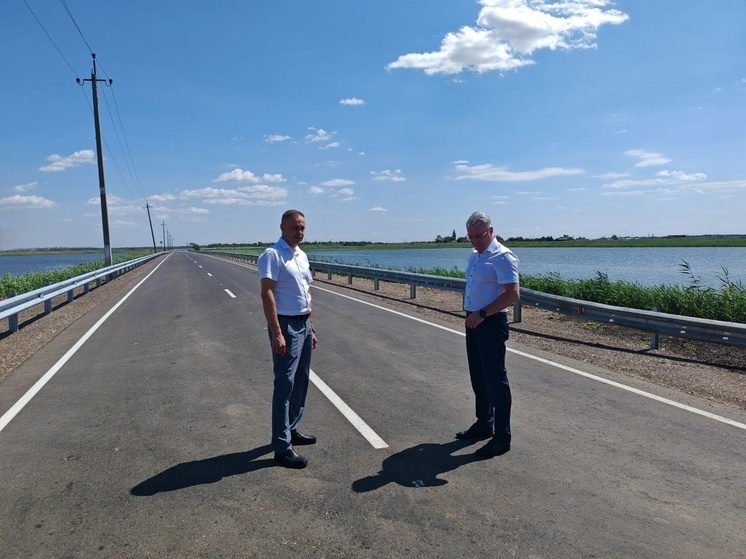 Эдуард Кузнецов оценил качество дороги в Брюховецком районе