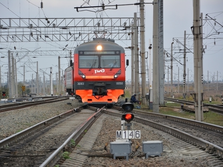 В Астраханской области отменяют две важные электрички