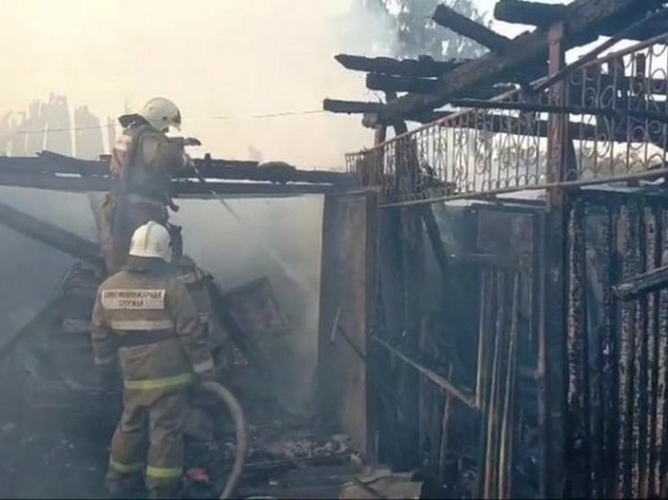Под Курском сгорел гараж