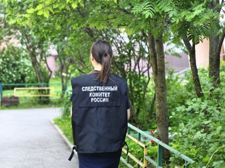 В Тверской области СК выясняет причину смерти мужчины, найденного в квартире