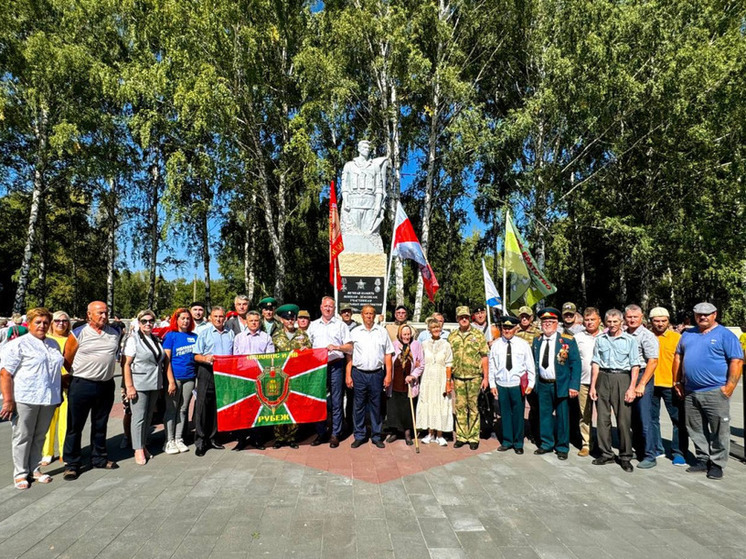 В Каменке отреставрировали мемориал воинам-интернационалистам