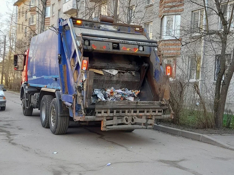 Губернатор Андрей Никитин отметил положительную динамику в вопросах вывоза ТКО