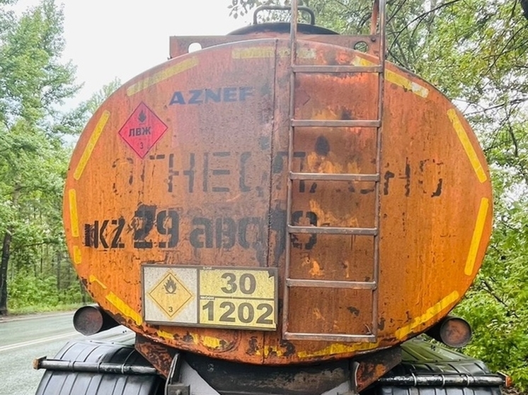 В Омске иностранец на неисправном КамАЗе вёз огнеопасный груз