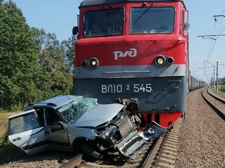 Появились подробности ДТП с участием поезда в Курской области