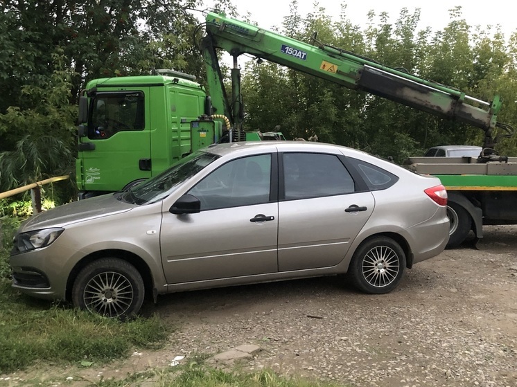 В Перми арестовали автомобили должников за тепло