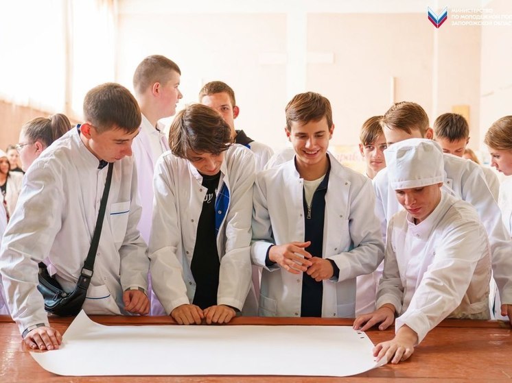 Для студентов медколледжа из Бердянска прошел Акселератор социальных проектов