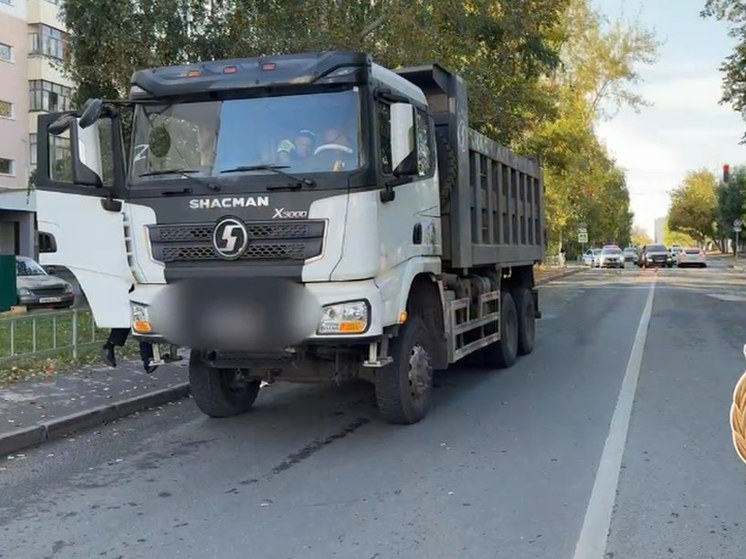 Грузовой автомобиль в Уфе сбил 80-летнюю пенсионерку