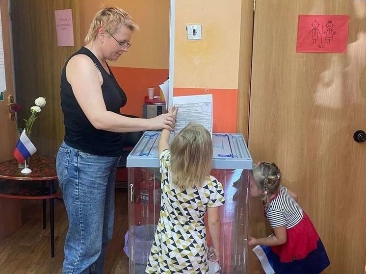 В Ленобласти стартовал второй день голосования
