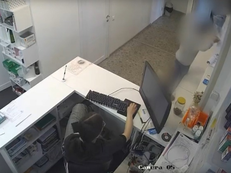 Дети украли ящик с пожертвованиями в ветеринарной клинике в Карелии