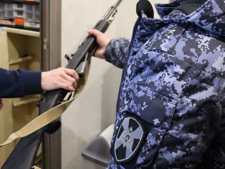 Жители Чукотки могут сдать личное оружие для нужд специальной военной операции