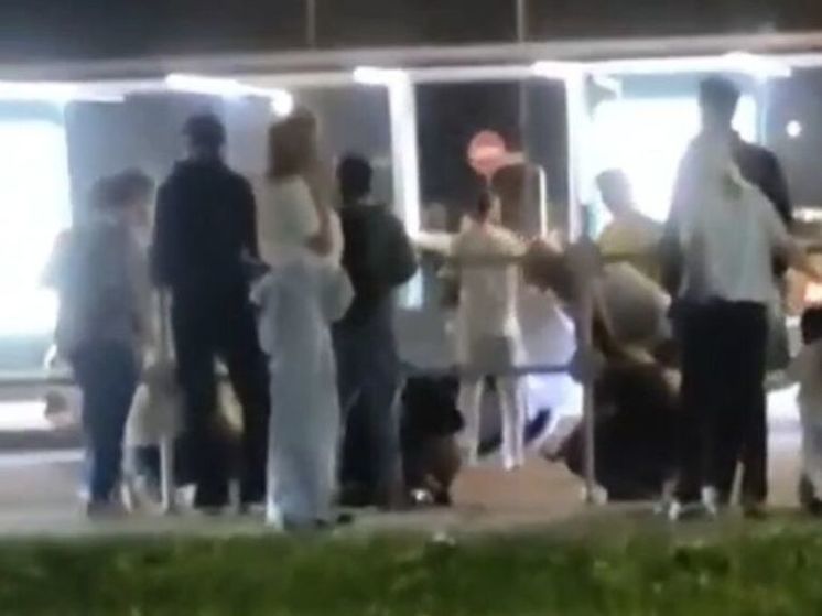 Мотоциклист на полном ходу влетел в легковушку в Подольске