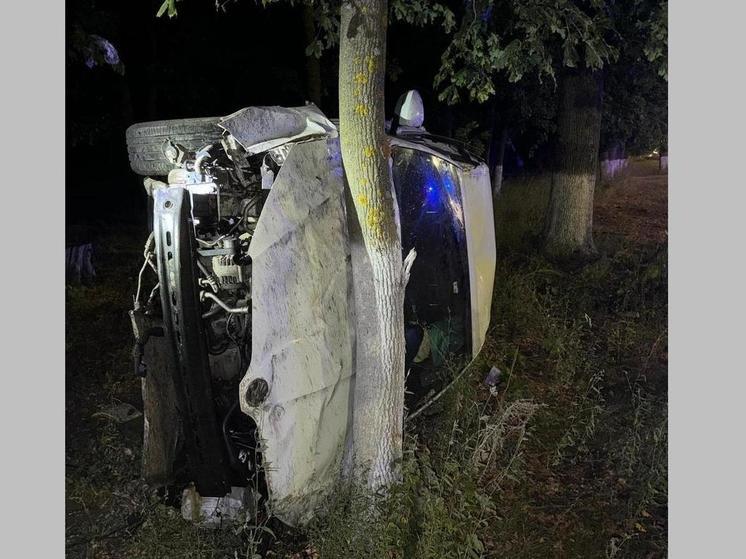 Водитель кроссовера устроил массовую аварию под Воронежем и скрылся