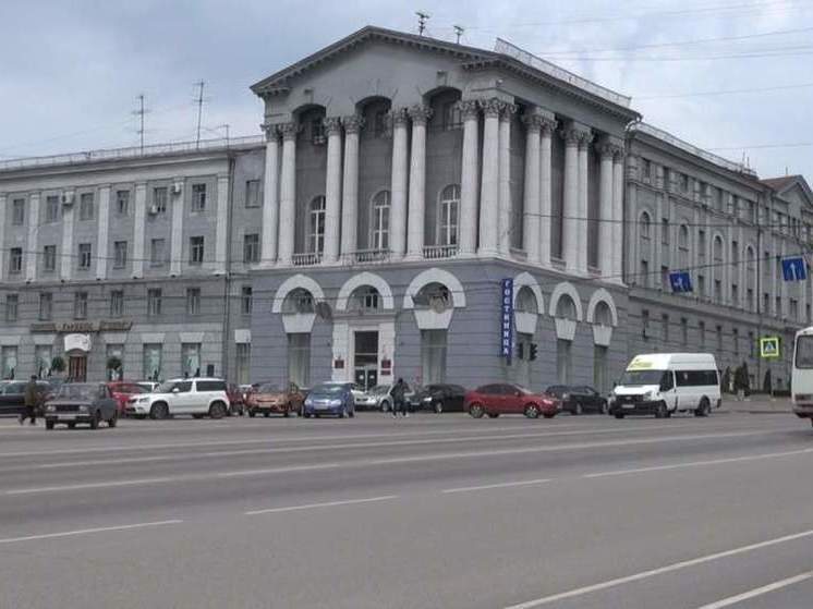 Курского чиновника наказали из-за баннера с солдатом ВСУ