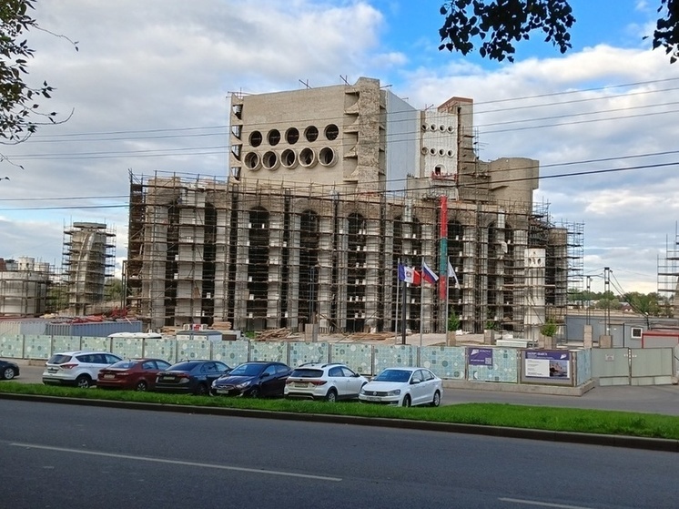Реконструкция театра драмы в Великом Новгороде завершится в следующем году