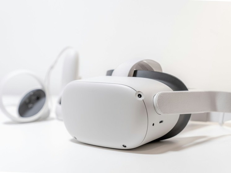 Липчанина заподозрили в краже VR-очков за 90 тыс. рублей