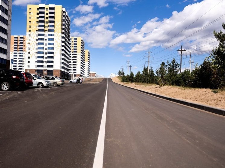 В 140б микрорайоне в Улан-Удэ открыли новую двухполосную автодорогу