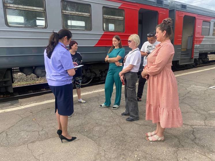 Следователи проверили опасный переезд под Саратовом