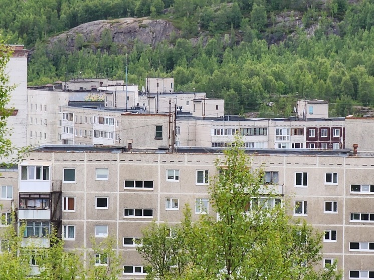 Горячую воду отключат в 26 домах Мурманска 11 сентября