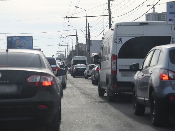 В Волгограде водителям-экспедиторам готовы предложить зарплату 250 тыс. рублей