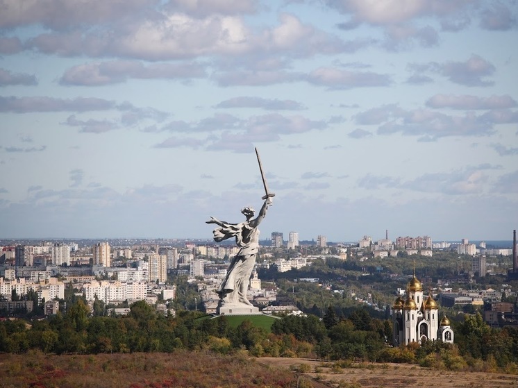 Жителей Волгоградской области предупреждают о грозах и сильном ветре