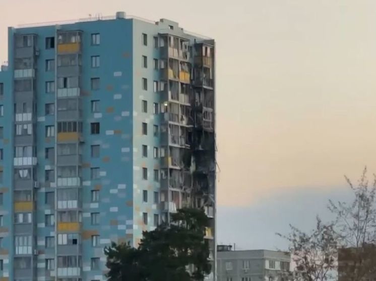 В дом на Спортивном проезде частично возобновили подачу света и воды