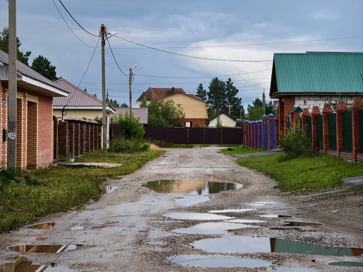 В Томском районе мужчина украл вещей из гаража на 130 тысяч рублей, проникая через дыру в стене