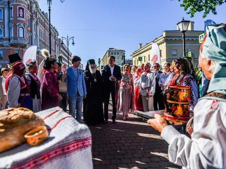 Сегодня учреждение активно сотрудничает с десятками организаций в сфере культуры и образования