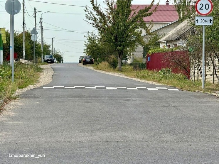 Новый асфальт уложили в частном секторе в Железнодорожном районе Орла