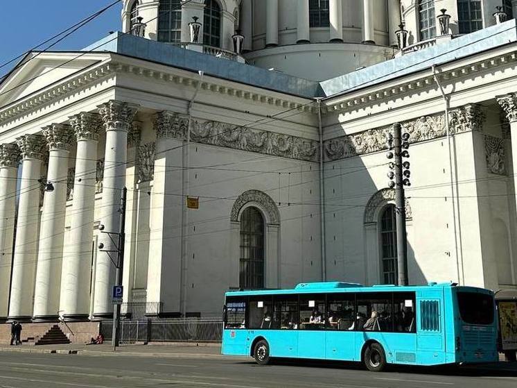 Из Петербурга запустили автобусные маршруты до Луганска и Йошкар-Олы