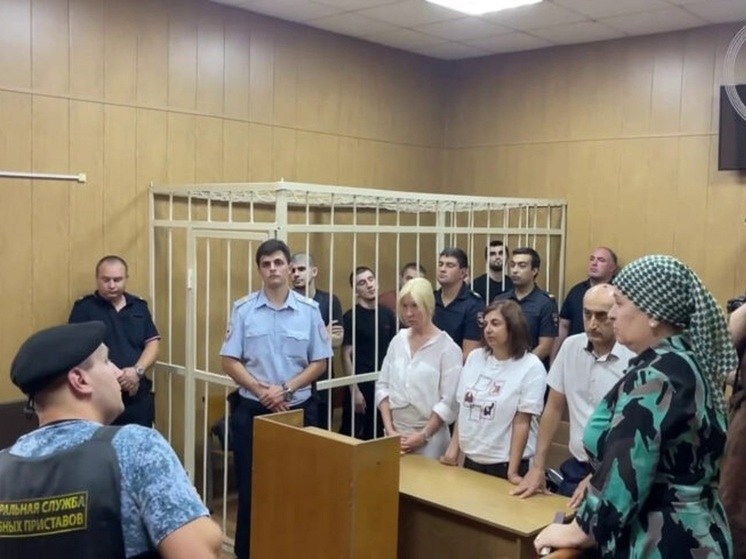Участвовавшие в массовых беспорядках в аэропорту Махачкалы мужчины обжаловали приговор армавирского суда