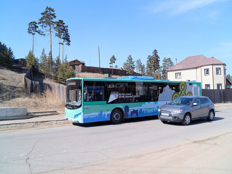 В Улан-Удэ муниципальный автобус проехал по ноге пенсионерки