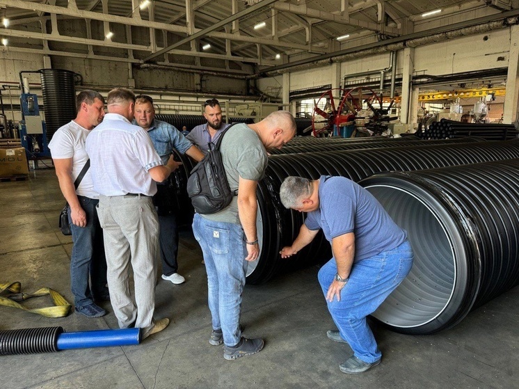 Инженеры предприятия "Вода Донбасса" посетили завод по производству полимерных труб в Краснодарском крае