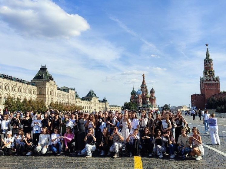 Запорожские школьники продолжают путешествовать по культурным маршрутам России