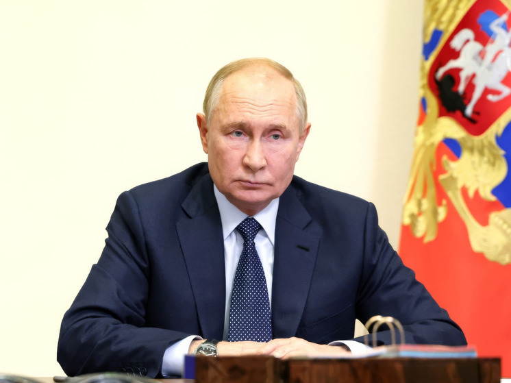 Филиппо призвал Францию прислушаться к предупреждению Путина по Украине