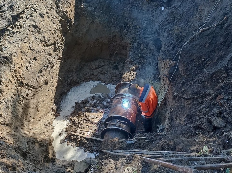 Барнаульцы остались без воды из-за прорыва на водопроводе