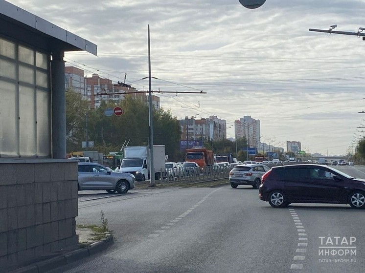 После наезда авто на дорожника в Татарстане полицейские ведут проверку