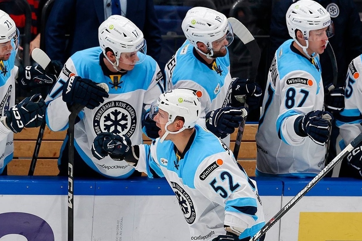 «Авангард» проиграл «Сибири» в выездном матче КХЛ
