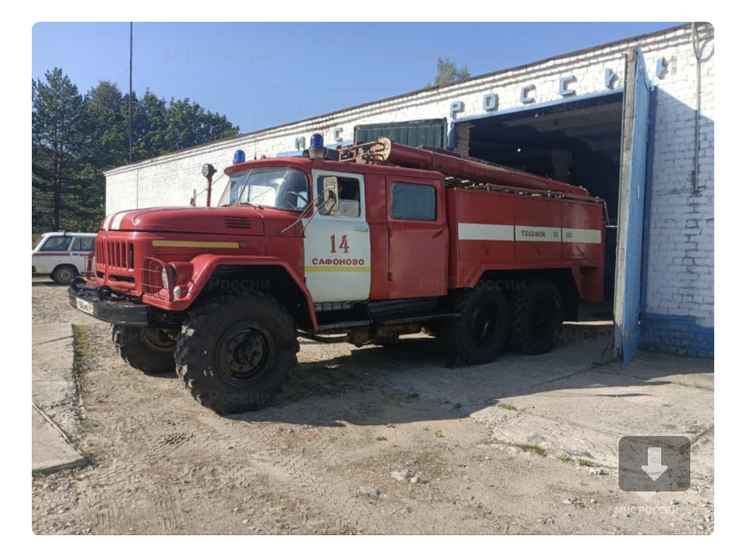 В Сафонове горел автомобиль