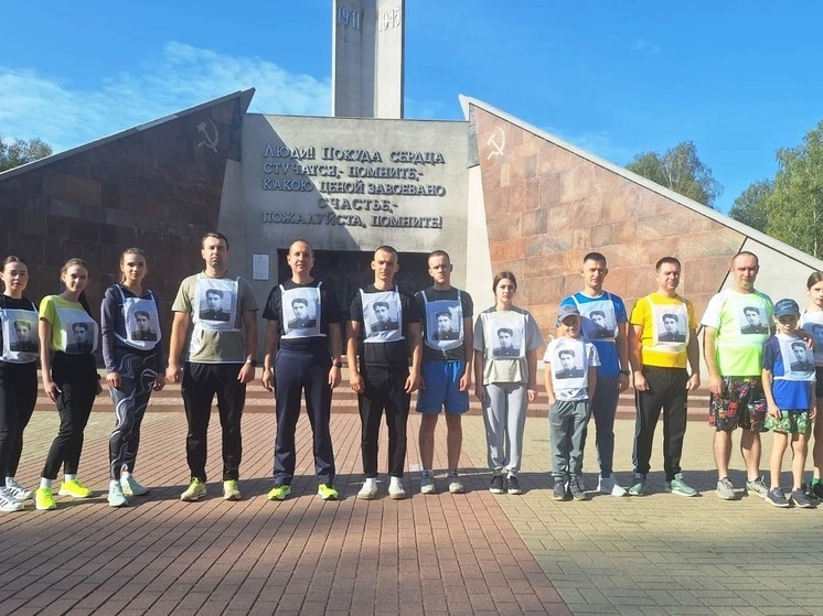 Сотрудники Смоленского УФСИН пробежали Кросс памяти