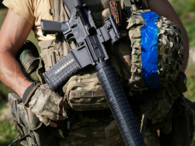 FT: ВСУ рискуют своими позициями на Украине из-за операции в Курской области