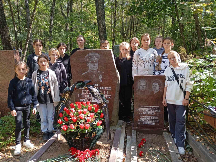 Школьники из Сургутского района побывали на экскурсии в Смоленске